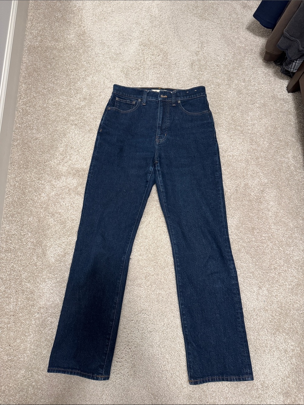 Madewell Women's Dark Indigo Straight Leg Jeans - Picture 2 of 4